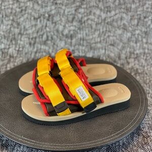 Suicoke MOTO Cab Slide sandal Women’s 7 Olive Beige